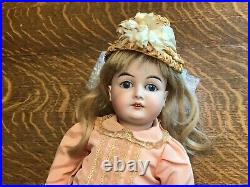 21Karl Hartman Antique German Doll 29,5
