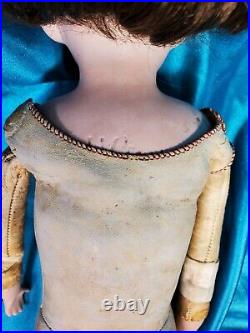 21 ANTIQUE GERMAN MAX HANDWERCK Doll inset brown eyes great wig leather body