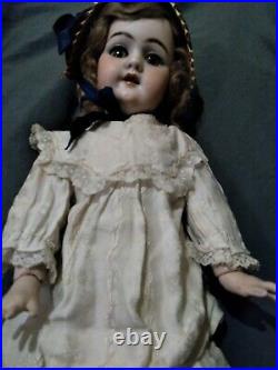 22 1890's German bisque 109 Handwerck doll
