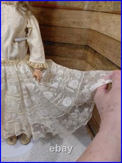 23 1923 Schoneau Hoffmeister PB German Bisque, Gorgeous Costume