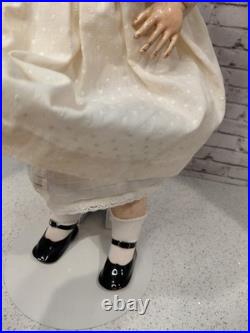 24 German Marked Simon Halbig CM Bergmann #3 Flawless Bisque, Nice Body, Dress