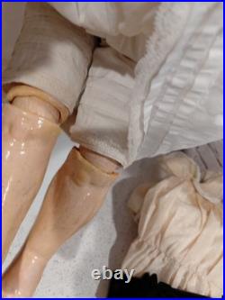 24 German Marked Simon Halbig CM Bergmann #3 Flawless Bisque, Nice Body, Dress