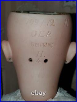 25 Antique German Heinrich Handwerck Mold Dep 109 Bisque Head Doll 25 Antique German Heinrich Handwerck Mold Dep 109 Bisque Head Doll