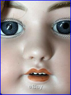 32 Antique German Simon & Halbig 1079 Blue Sleep Eyes Brunette Curls # SF3