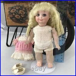 7 Antique Bisque Head Googly Nobbikid Doll AM 253 Circa 1920