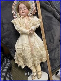 ANTIQUE GERMAN ARMAND MARSEILLE DOLL 370 24 Inches Withstand