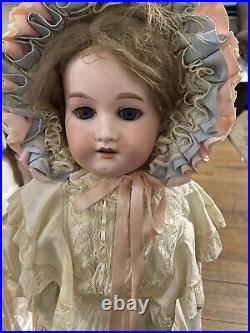 ANTIQUE GERMAN ARMAND MARSEILLE DOLL 370 24 Inches Withstand