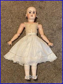ANTIQUE German Pale Bisque #204 Head Doll by BAHR & PROSCHILD 28 ANTIQUE German Pale Bisque #204 Head Doll by BAHR & PROSCHILD 28