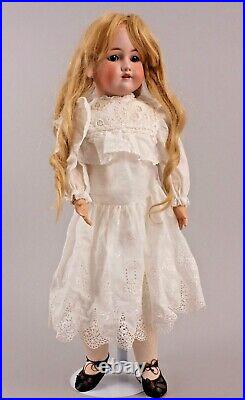 Adorable 25 Simon & Halbig / C. M. Bergmann Bisque Child Doll