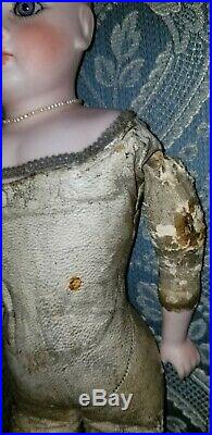 Antique French Or German Bisque Closed Mouth No Mold #6 Belton Fashion Doll