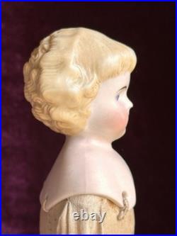 Antique German 10.75 Alt, Beck & Gottschalck Highland Mary Bisque Parian Doll
