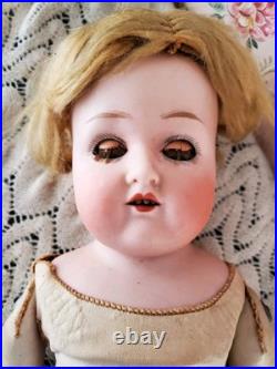 Antique German 16 Gebruder Heubach Wagner Zetsche 10566 Shoulder Head Doll Antique German 16 Gebruder Heubach Wagner Zetsche 10566 Shoulder Head Doll