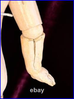 Antique German 20.5 Sonnenberg 117 Belton Type Closed Mouth Bisque Head Doll