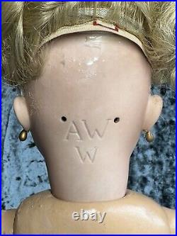 Antique German 25 Adolf Wislizenus AW W Bisque Head Doll