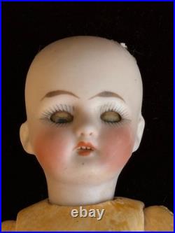 Antique German 6.5 Simon & Halbig Kammer & Reinhardt Bisque Head Doll