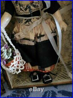 Antique German 8 Doll With Antique Trunk