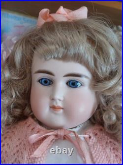 Antique German Bisque Doll Alt Beck Gottschaulk. 25