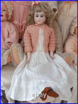 Antique German Bisque Doll Alt Beck Gottschaulk. 25