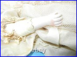 Antique German Bisque Doll Closed Mouth Shoulder Head #7 Gusset Kid Leather 18