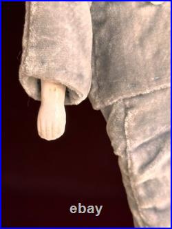 Antique German Hertwig Cabinet Size 9 Bisque Molded Shoulder Plate Doll