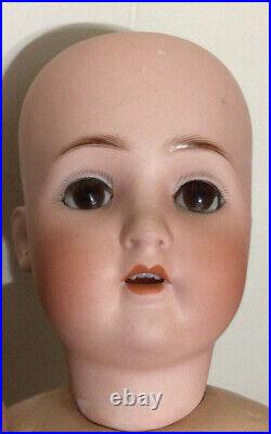 Antique German doll 24 inch tal Sweet Nell