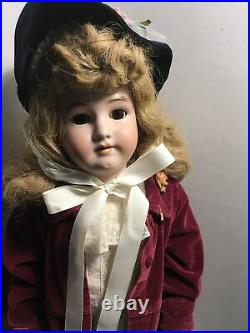 Antique Heinrich Handwerck Simon & Halbig German 29 Girl Doll Lovely Expression