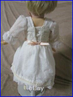 Antique Kestner 143 Rare Beauty excellent quality 14 inch doll
