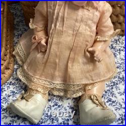 Antique Rare FAO SCHWARTZ Simon Halbig Layette Basket German Bisque Doll