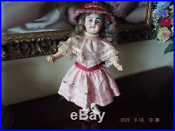 Antique Simon Halbig, Doll 939, Closed Mouth, 16, 2 Outfits, Layaway! $ Drop