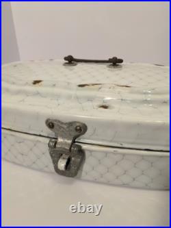 Antique Vintage German Emaille-Bräter-Topf Enamelled Iron Bread Box 17 Antique Vintage German Emaille-Bräter-Topf Enamelled Iron Bread Box 17