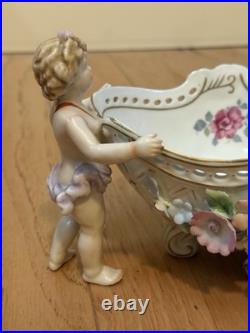 Antique Vintage German/French Porcelain Cherub Putti Angel Centerpiece Bowl