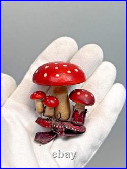 Antique Vintage German Paper Mache Christmas Tree Ornament Clip-on Mushrooms Antique Vintage German Paper Mache Christmas Tree Ornament Clip-on Mushrooms