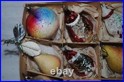 Antique german box with 12 rare glass and cotton christmas ornaments