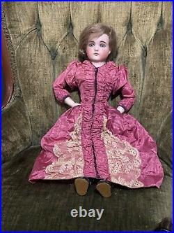 Beautiful Antique German Bisque Shoulder Head Doll, Likely maker Kling