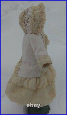 Beautiful Bebe doll dress and hat, German/French antique doll