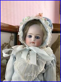 Belton-type Bisque Head Fashion Doll For The French Market 14