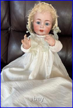 Charming Character Antique Doll 122 Simon Halbig K & R 24 Blue Sleep Eyes Blond