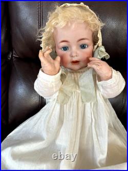 Charming Character Antique Doll 122 Simon Halbig K & R 24 Blue Sleep Eyes Blond