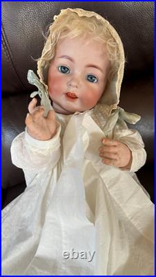 Charming Character Antique Doll 122 Simon Halbig K & R 24 Blue Sleep Eyes Blond