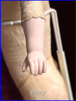 Early Antique German 20.5 Simon Halbig 939 Bisque Shoulder Head Leather Doll Early Antique German 20.5 Simon Halbig 939 Bisque Shoulder Head Leather Doll