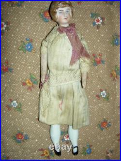 FOUR antique German bisque, 5 dollhouse FAMILY dolls originally dressed exlnt