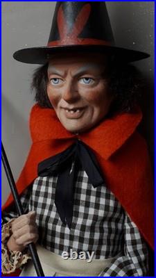 Large 24,8Paper macheGerman WITCHCandy Containerby Paul Turner HNY26-01