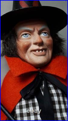 Large 24,8Paper macheGerman WITCHCandy Containerby Paul Turner HNY26-01