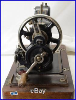 Mundlos Original Victoria sewing machine made in 1880 German antique vintage EMS
