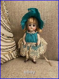 Pretty Antique 5 All Bisque German Kestner Mold 130 Doll Original Clothes