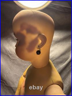 Pretty K & R Simon & Halbig 30 Antique German Bisque Head Doll Pretty K & R Simon & Halbig 30 Antique German Bisque Head Doll