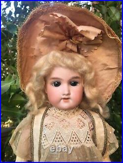 RARE 16 ALL ORIGINAL Antique Bébé Cosmopolite Bisque Doll Germany With BOX