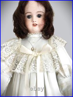 Rare 27 Heinrich Handwerk, Simon & Halbig Antique German Glamorous Doll