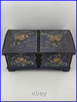 Rare Antique Hand Inscribed 1943 German Folk Art Chest WWII Augsburg Kepsake Box Rare Antique Hand Inscribed 1943 German Folk Art Chest WWII Augsburg Kepsake Box