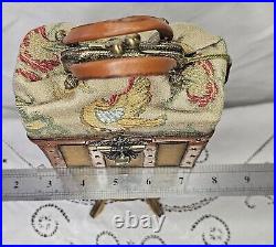 Rare small size 5 Sac du Voyage for a French or German antique doll Rare small size 5 Sac du Voyage for a French or German antique doll